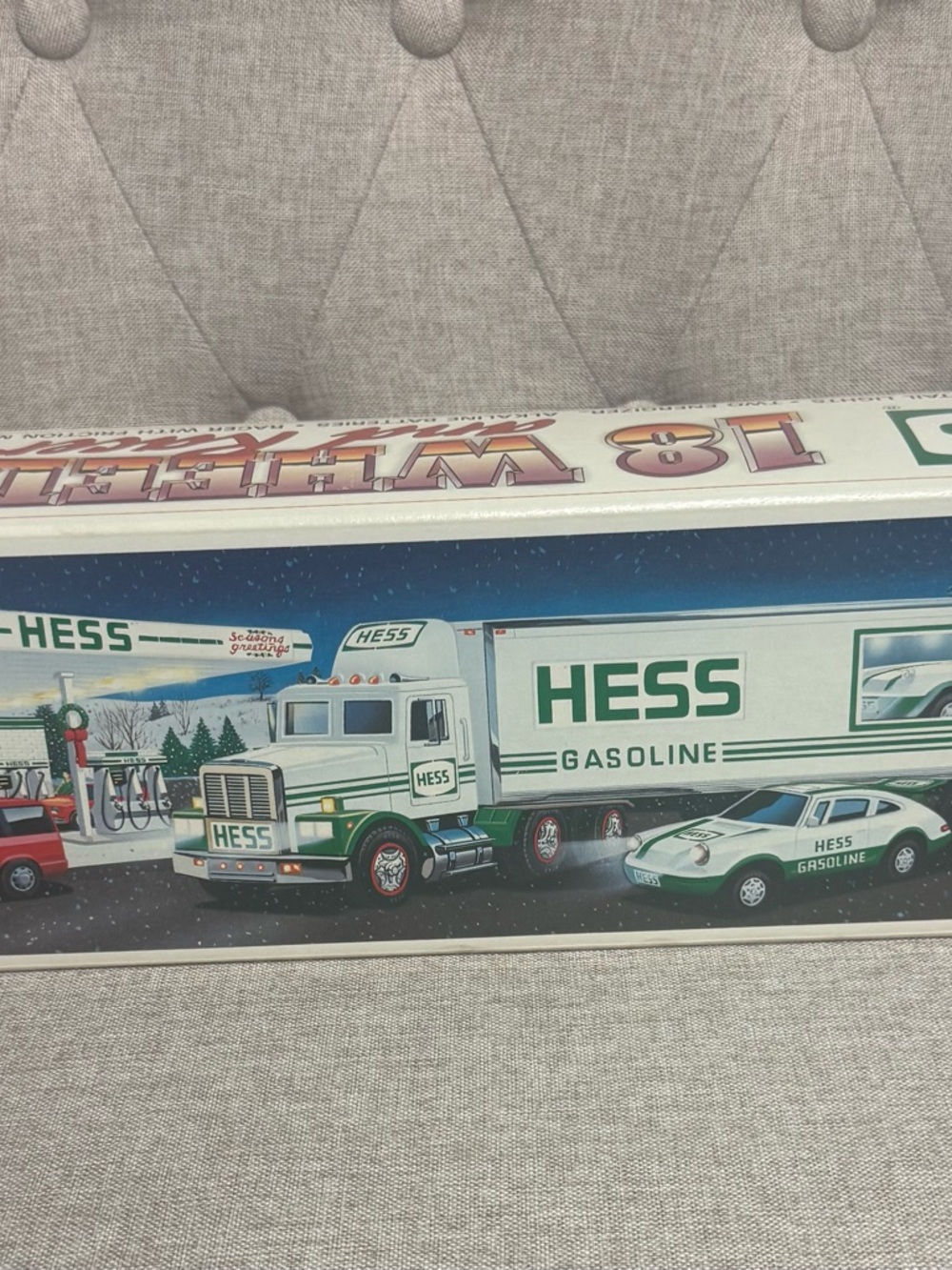 Hess Gasoline Vintage 1992 Wheeler & Racer brand new in original box
